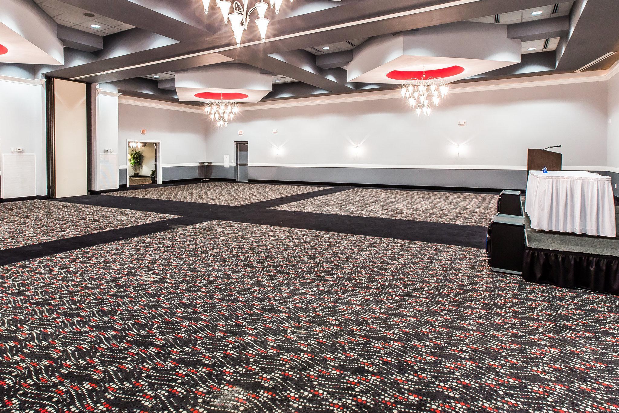 Quality Inn & Suites Conference Center Statesboro Historic District Экстерьер фото